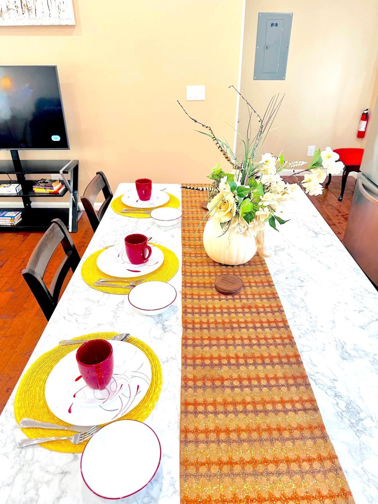 Delightful Dwelling Apartment Buffalo Ngoại thất bức ảnh